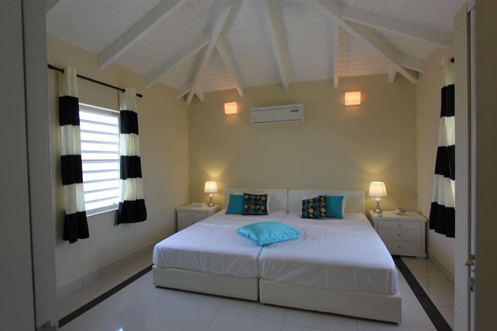 Dormio Bonaire Village Екстериор снимка