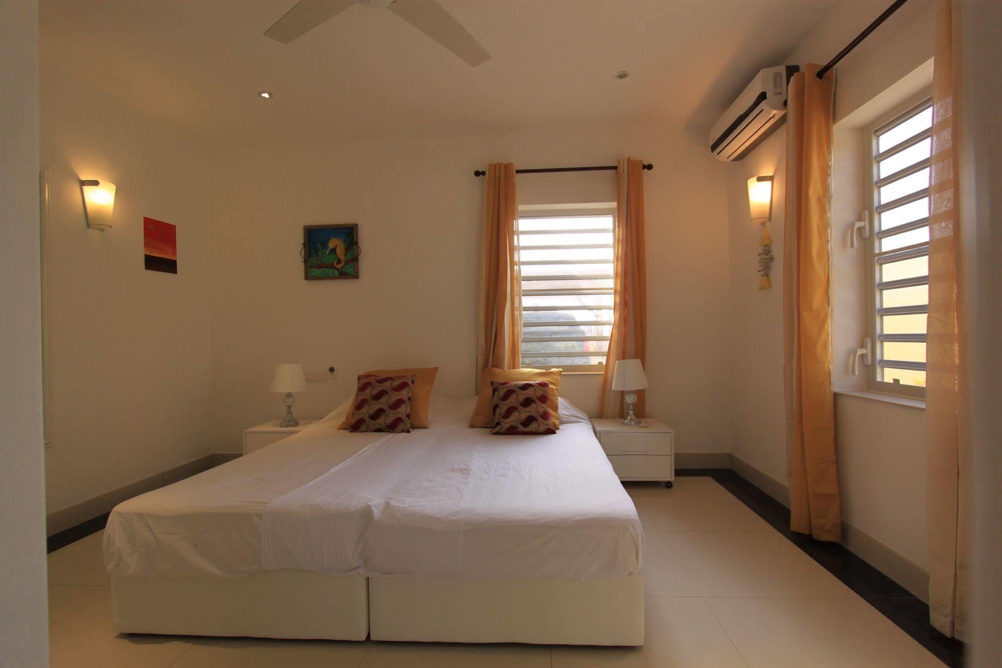 Dormio Bonaire Village Екстериор снимка
